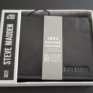 Steve Madden Genuine Leather RFID Wallet - Black